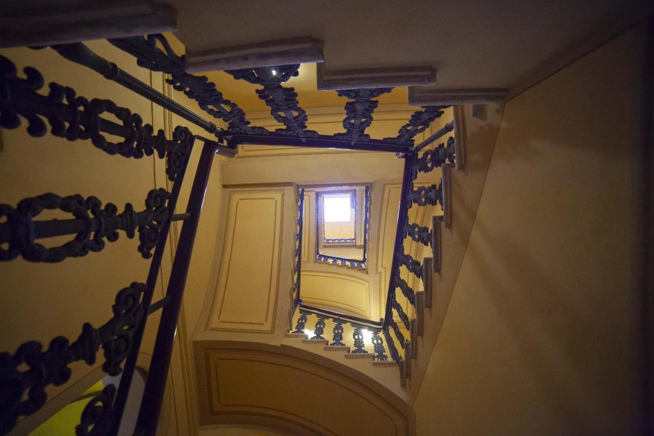 Hotel Rua Frati 48 In San Francesco Modena Eksteriør bilde