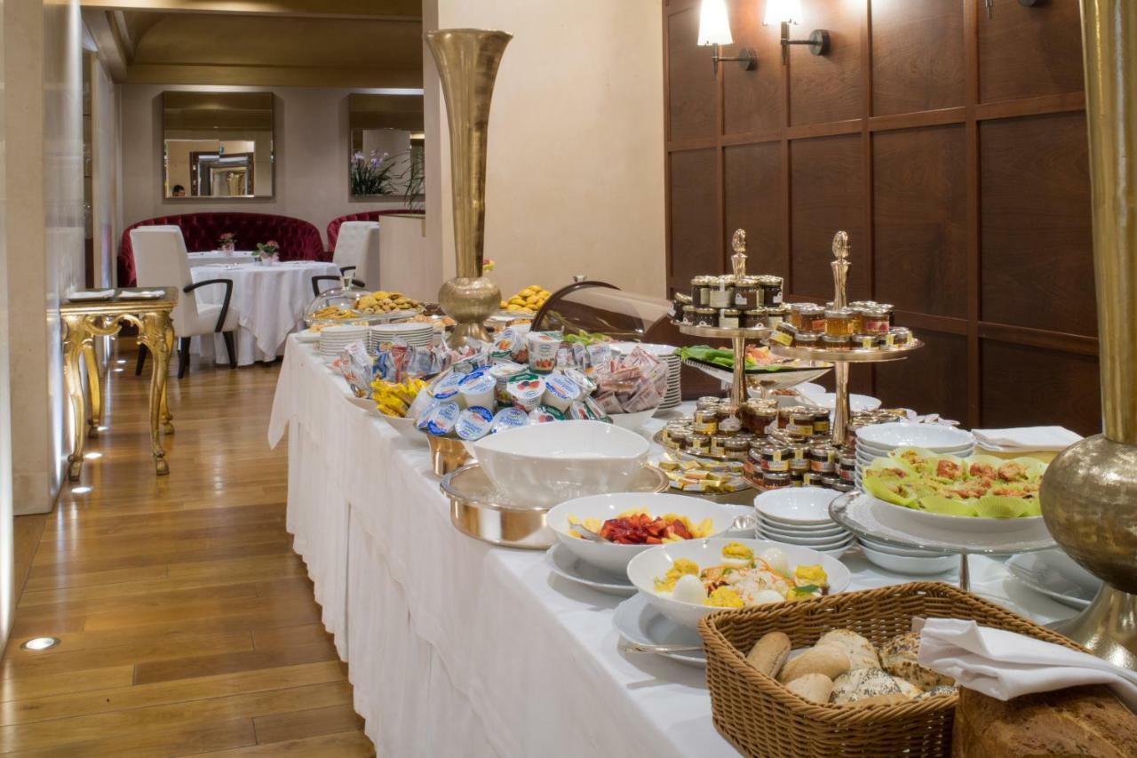Hotel Rua Frati 48 In San Francesco Modena Eksteriør bilde