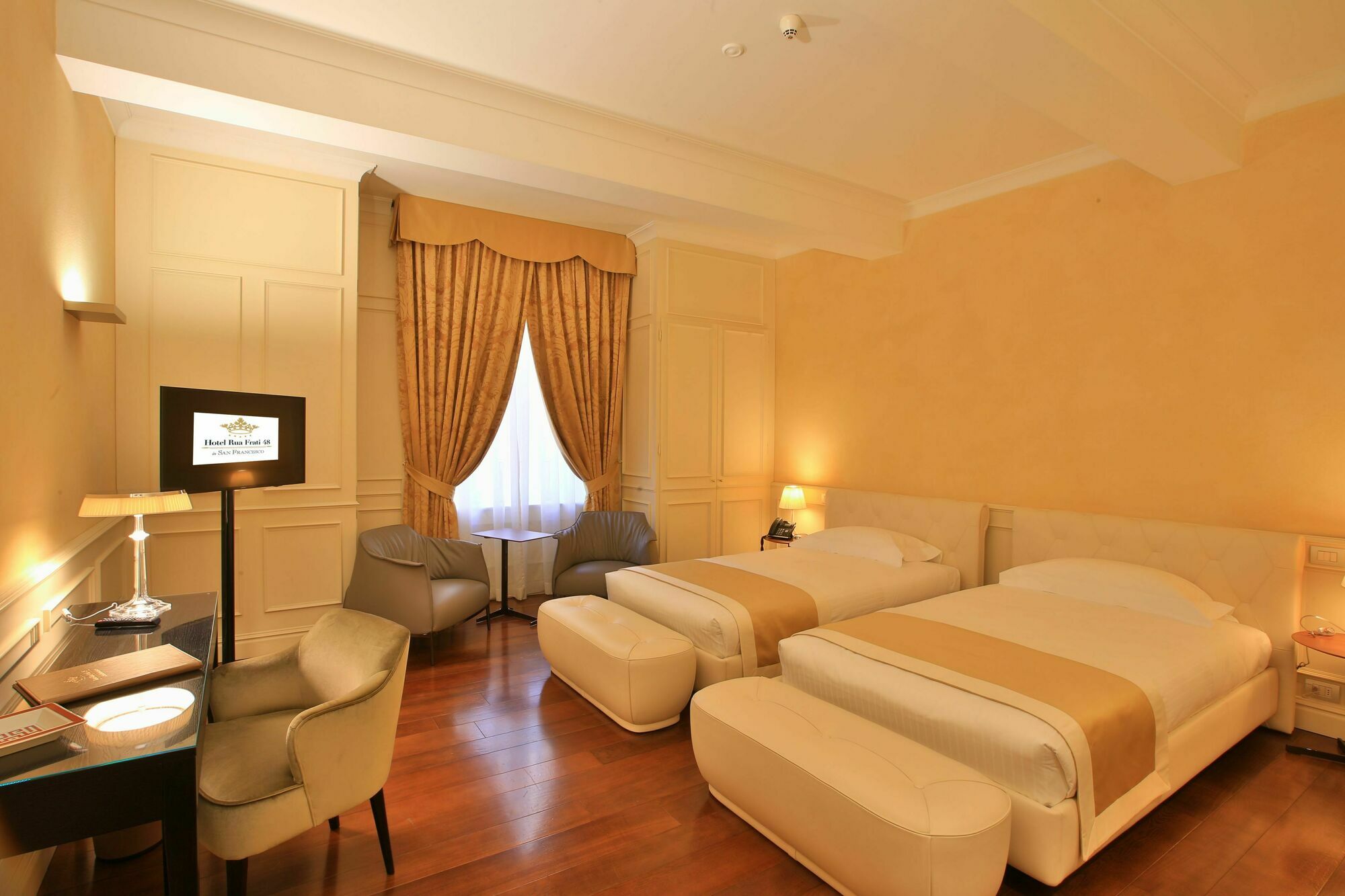 Hotel Rua Frati 48 In San Francesco Modena Eksteriør bilde